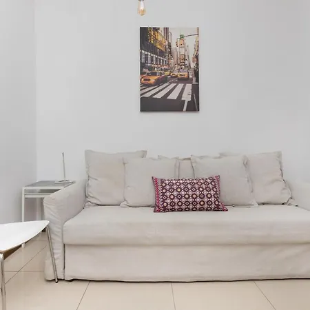 Apartment 90m2 400m To The By Renters