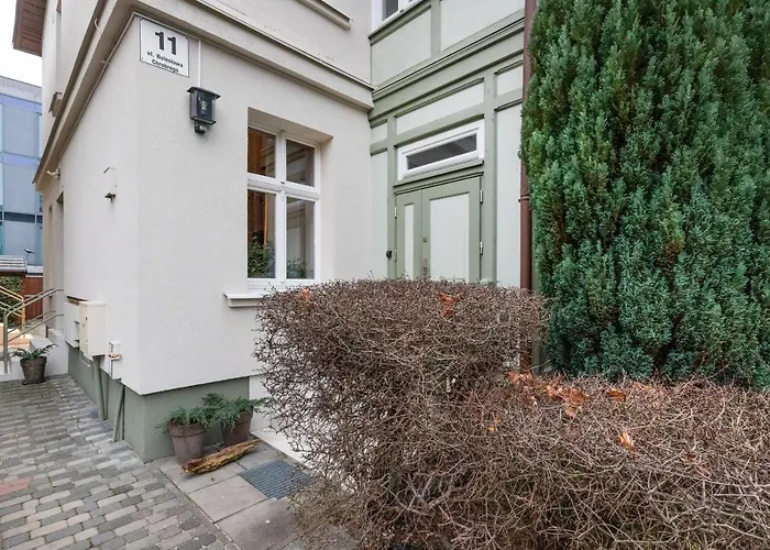 90m2 400m To The By Renters Apartment *