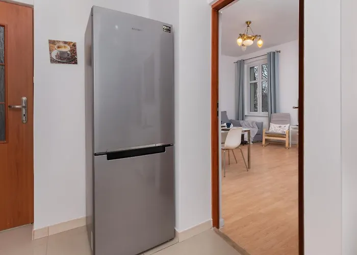 90m2 400m To The By Renters Apartment Sopot