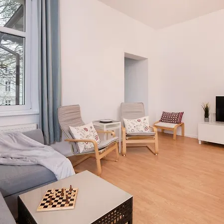 90m2 400m To The By Renters Apartment *