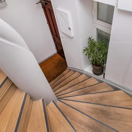 Apartment 90m2 400m To The By Renters